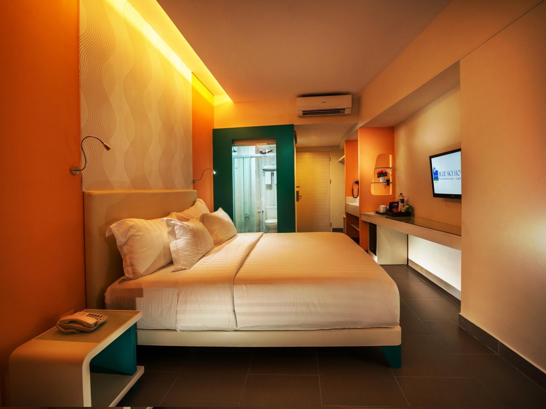 Blue Sky Hotel Petamburan Jakarta Exterior foto